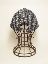 Load image into Gallery viewer, Tweed Cap