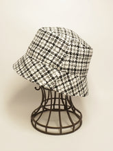 Load image into Gallery viewer, ツイード・バケットハットX8203