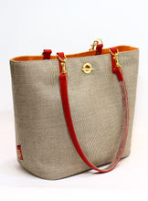 画像をギャラリービューアに読み込む, アレグロ・トート(全2色)