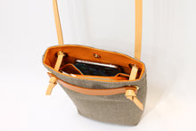 画像をギャラリービューアに読み込む, アレグロ・ポシェット(全2色)