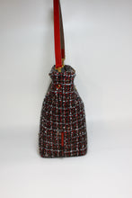 Load image into Gallery viewer, Clutch EX132 (with Leather Shoulder Strap)