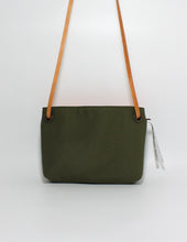 画像をギャラリービューアに読み込む, ベアーズ・ポシェット(全4色)