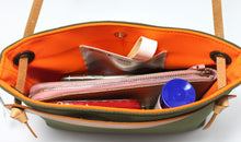 画像をギャラリービューアに読み込む, ベアーズ・ポシェット(全4色)