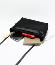 画像をギャラリービューアに読み込む, ベアーズ・ポシェット(全4色)