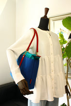 画像をギャラリービューアに読み込む, アレグロ・ボストンMedium(全2色)