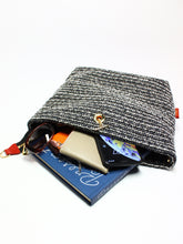 Load image into Gallery viewer, クラッチY30176