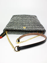 Load image into Gallery viewer, Clutch Y30176 (with Leather&amp;Chain Shoulder Strap)
