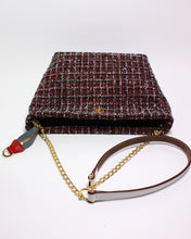 Load image into Gallery viewer, Clutch EX132 (with Leather&amp;Chain Shoulder Strap)
